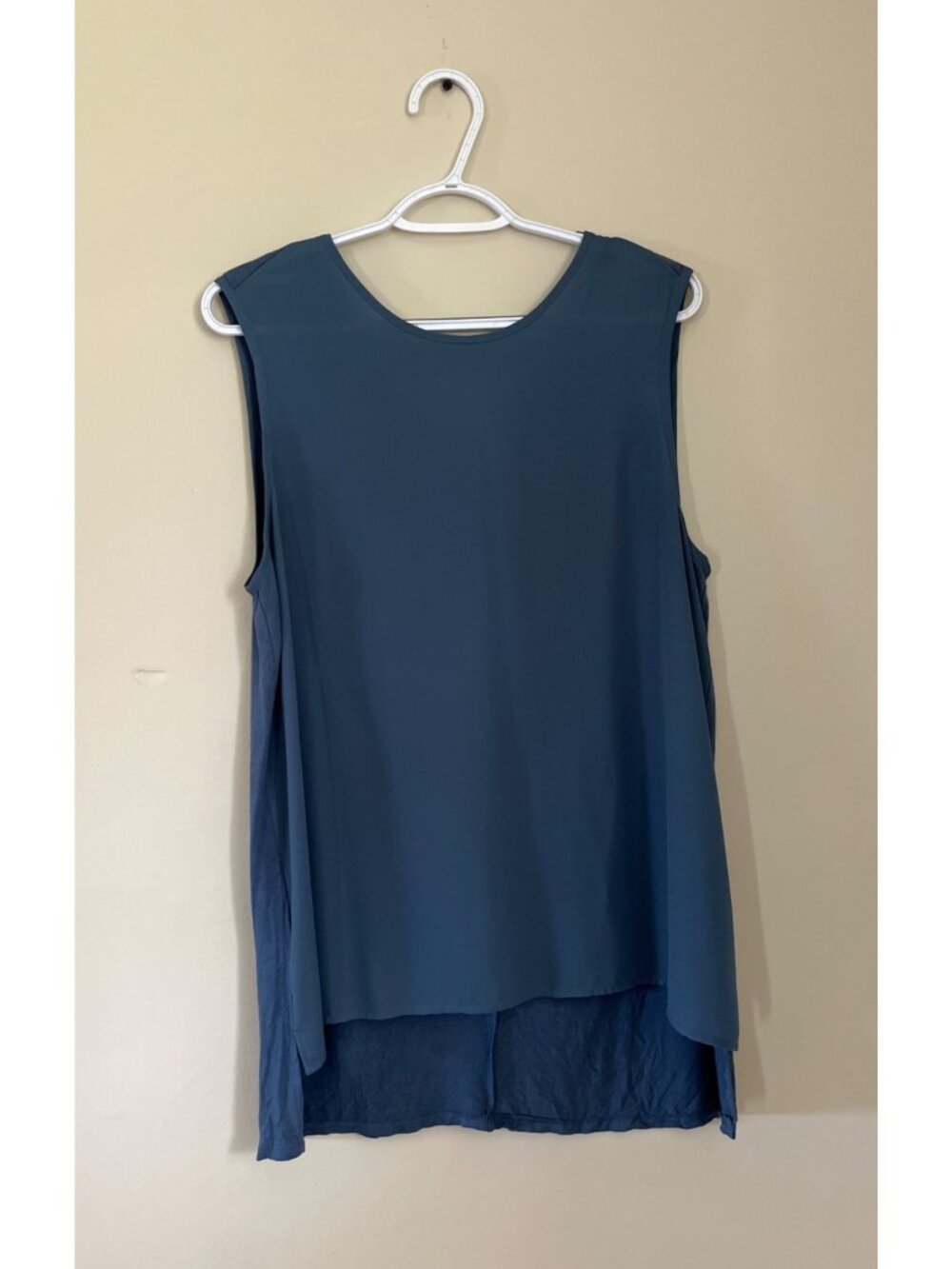 Vince Camuto Womens Large Sleeveless Blue Tunic High Low Hemline Blouse Top